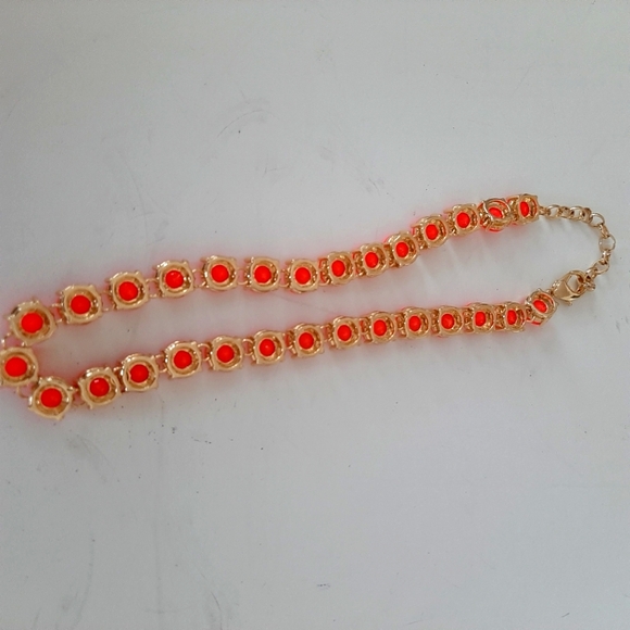 NEW Colorful Statement Necklace - Picture 3 of 4